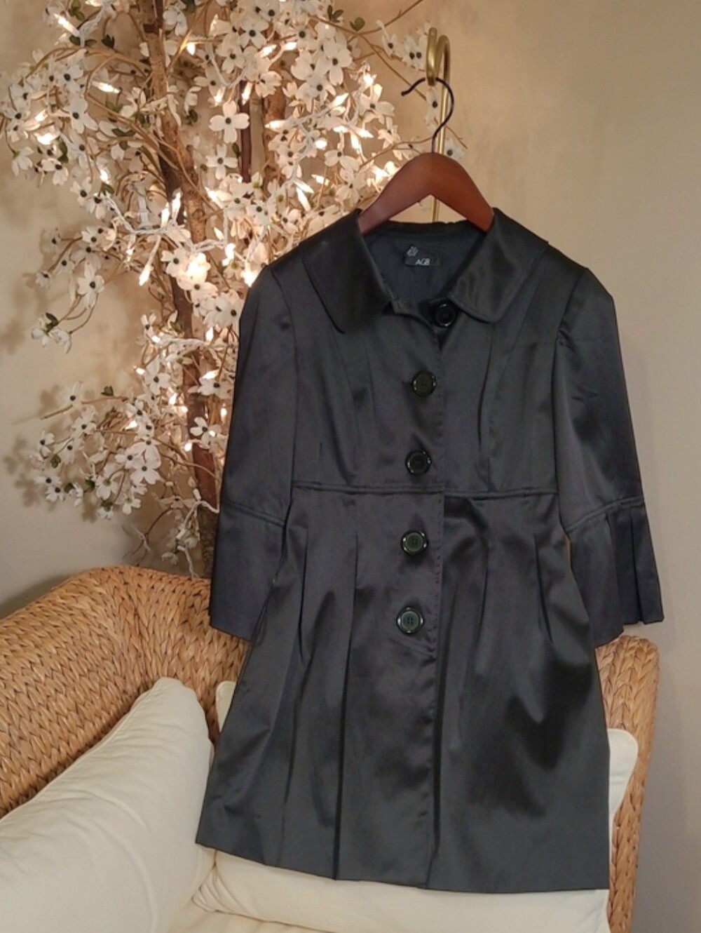 AGB Black Satin Button-Front Women's Coat